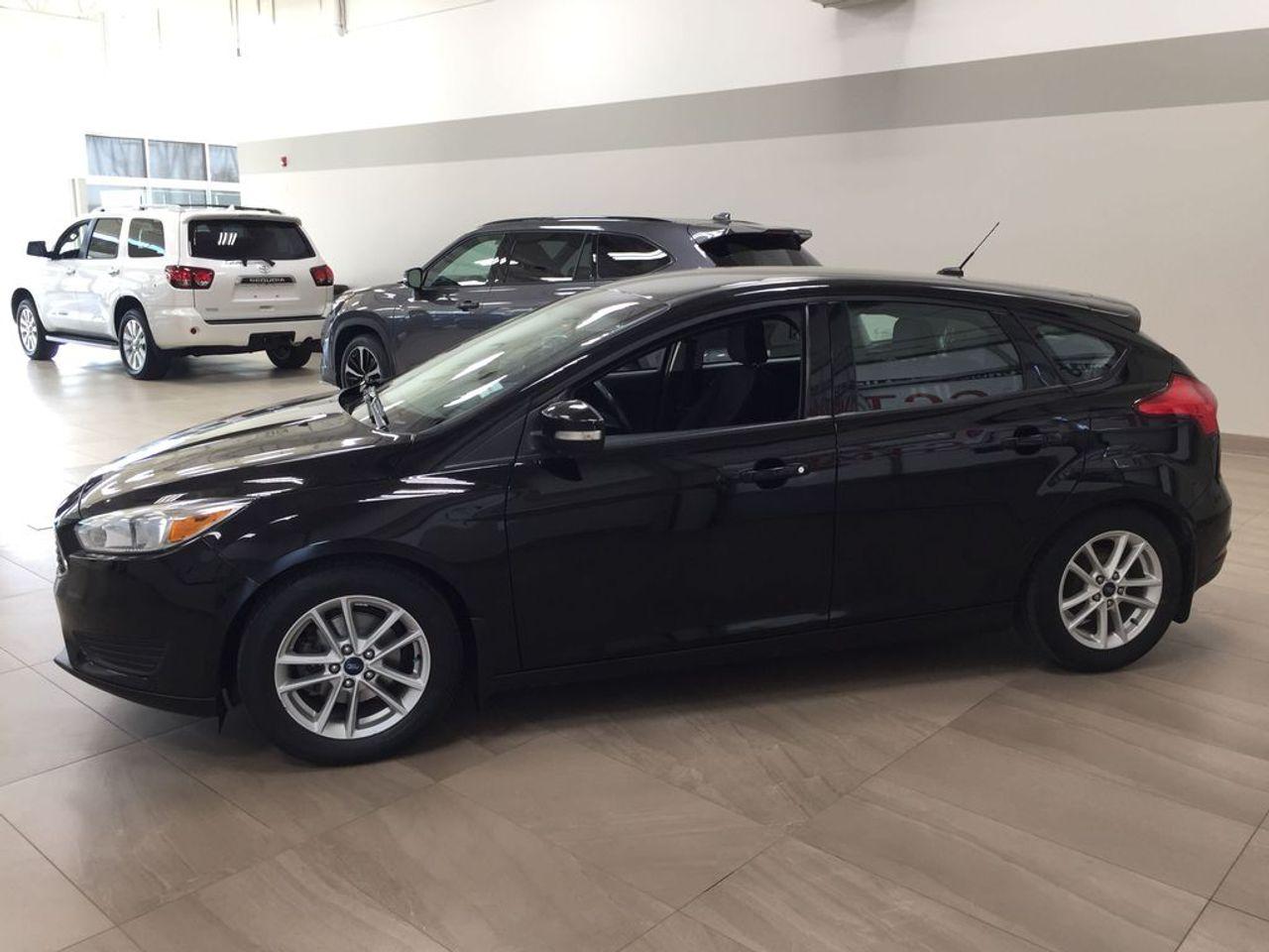2016 Ford Focus SE-3