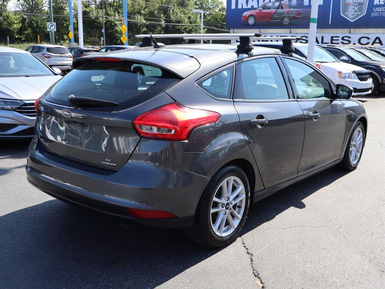 2016 Ford Focus SE-4