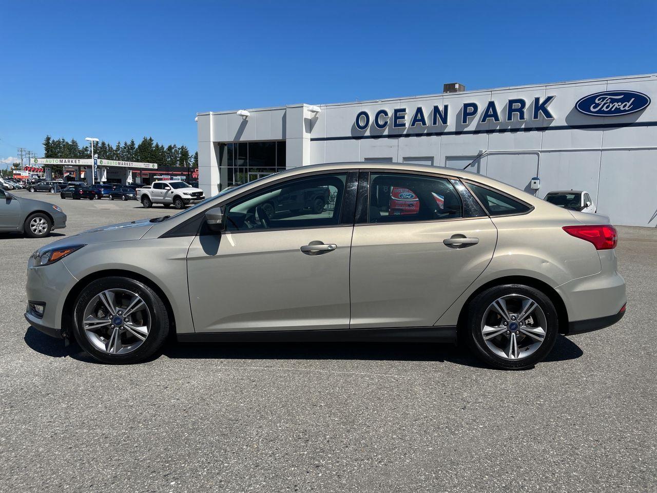 2016 Ford Focus SE-1