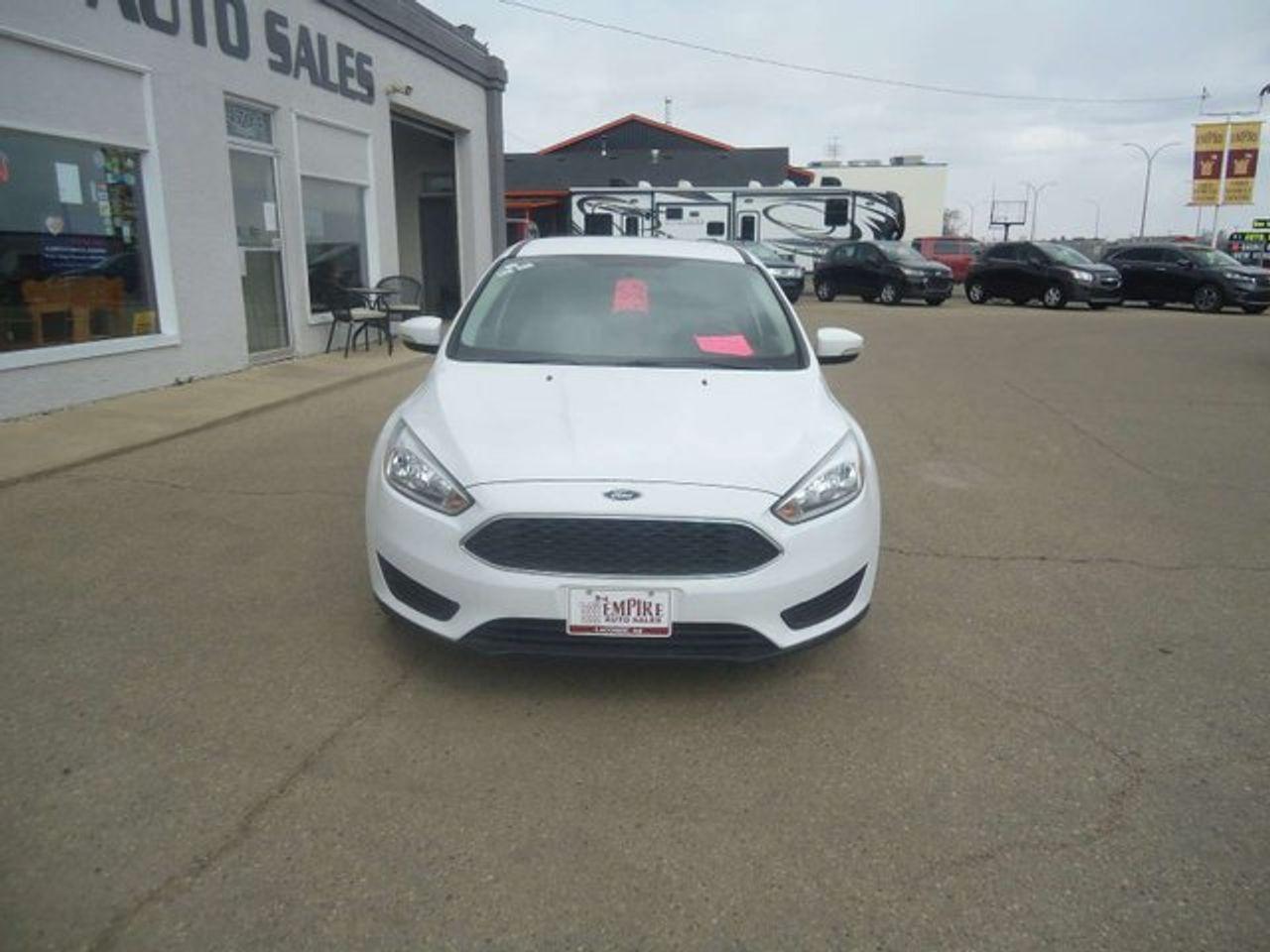 2016 Ford Focus SE-1