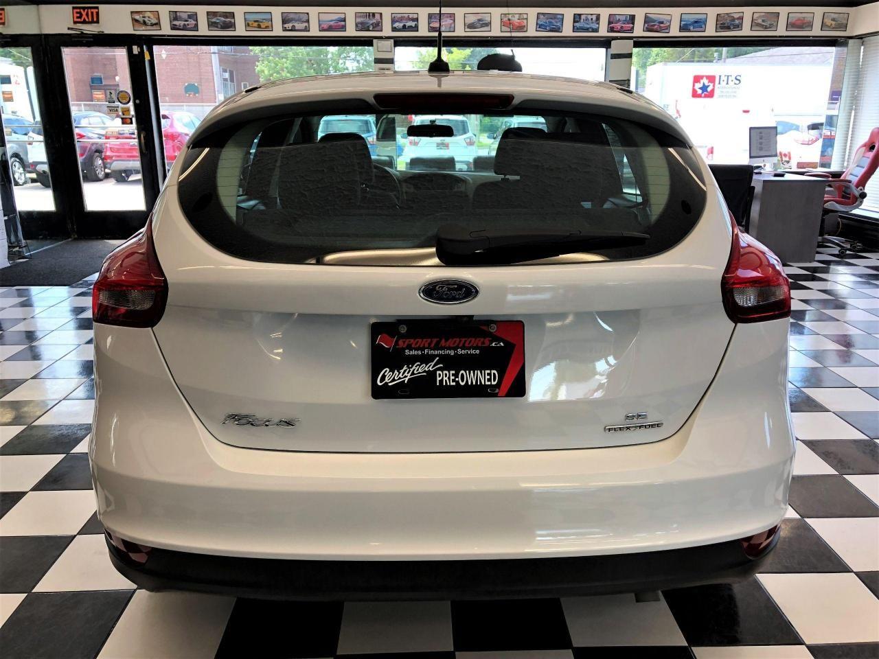 2016 Ford Focus SE-2