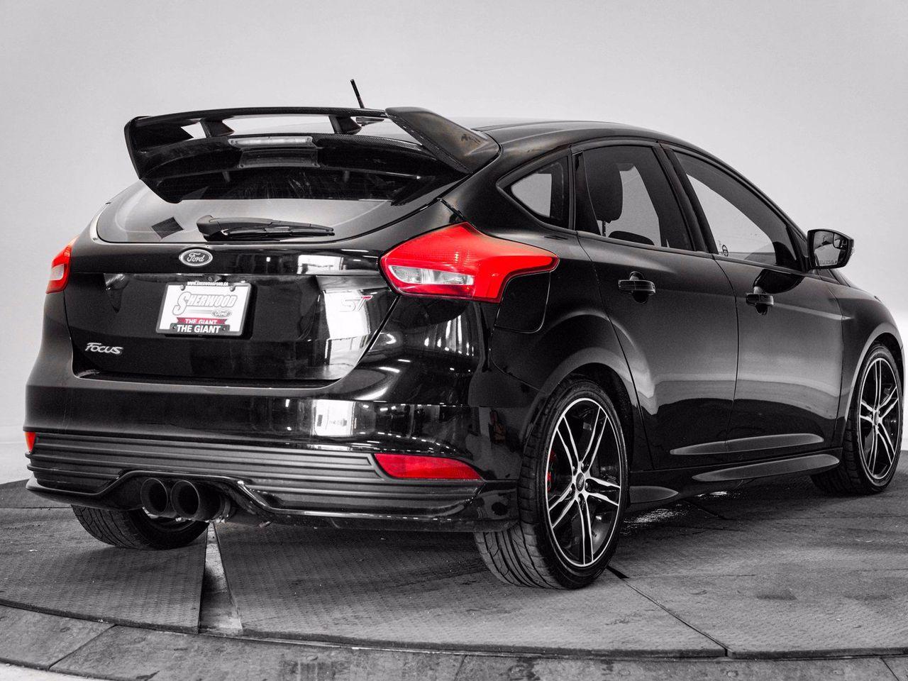 2016 Ford Focus ST-4