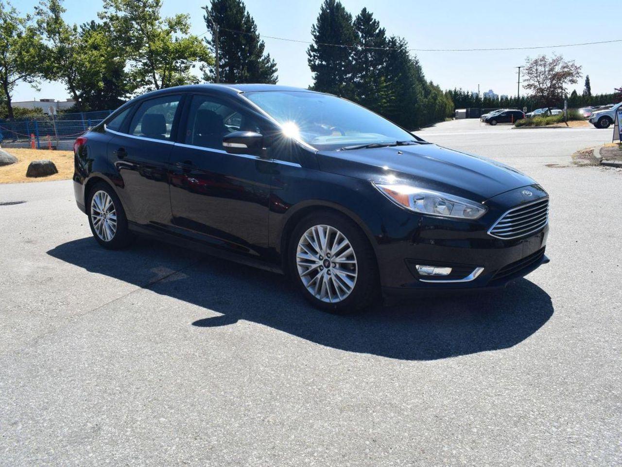 2016 Ford Focus Titanium-2
