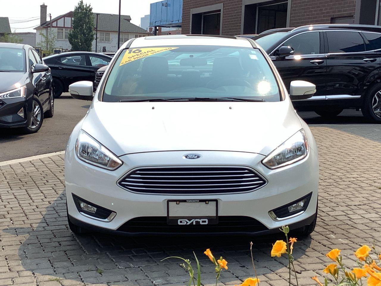 2016 Ford Focus Titanium-2