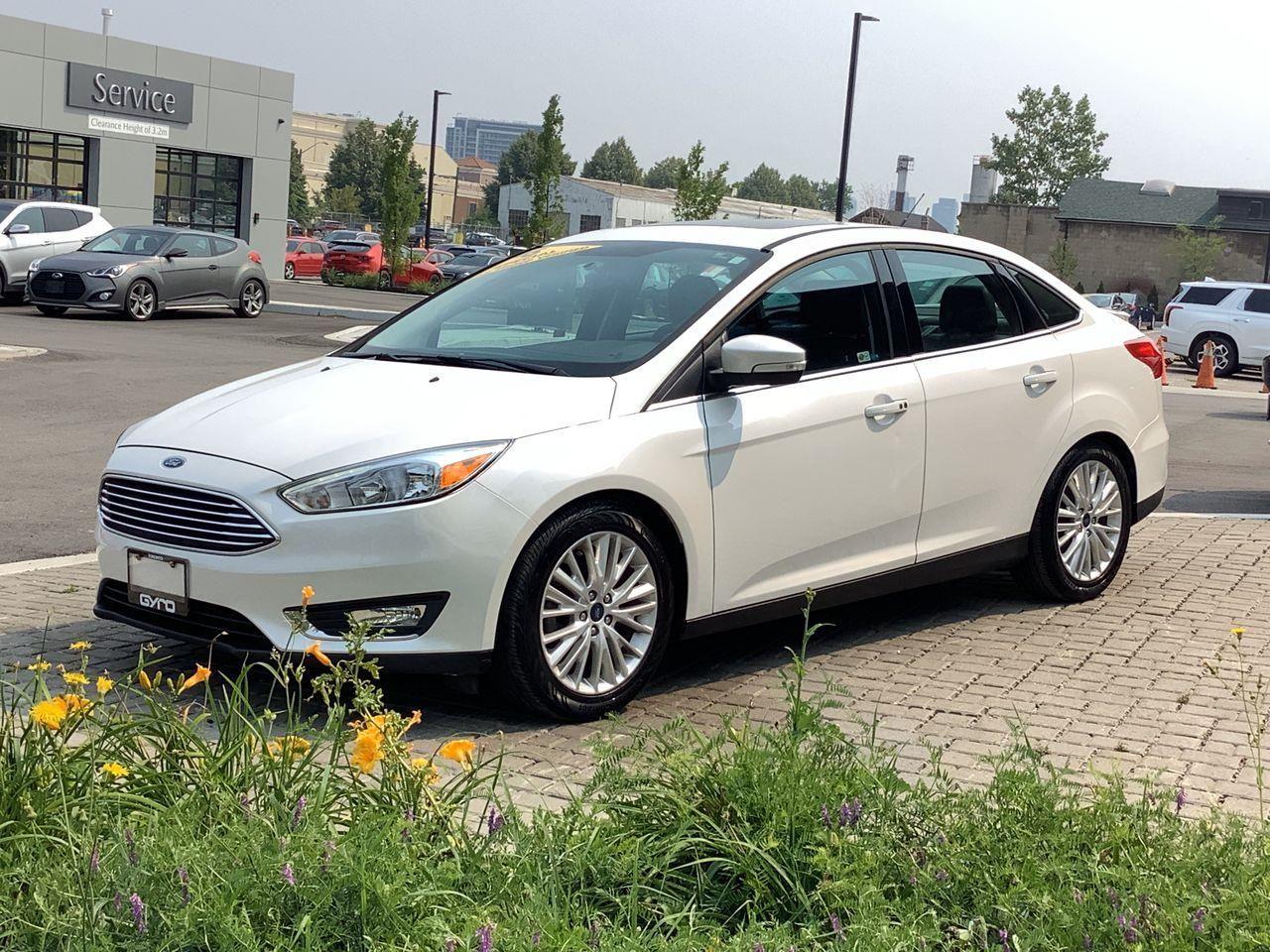 2016 Ford Focus Titanium-4