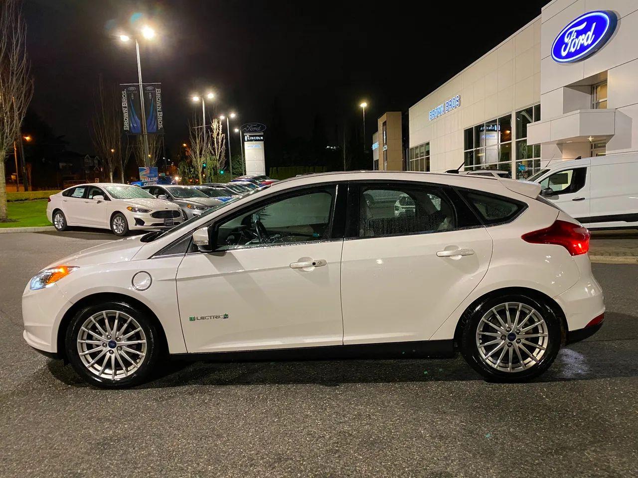2016 Ford Focus -1
