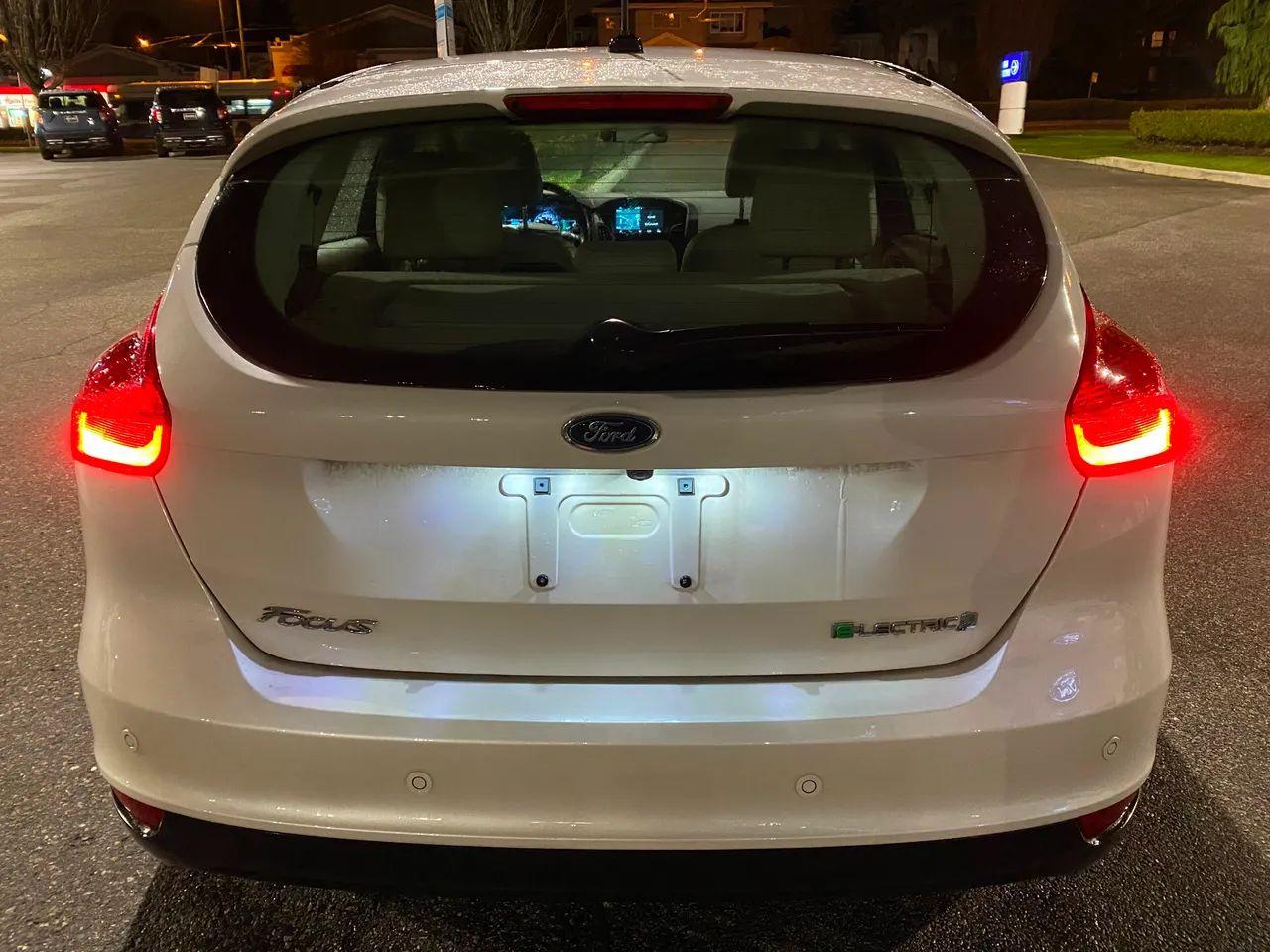 2016 Ford Focus -3