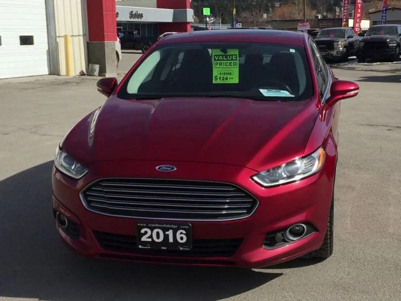 2016 Ford Fusion SE-2