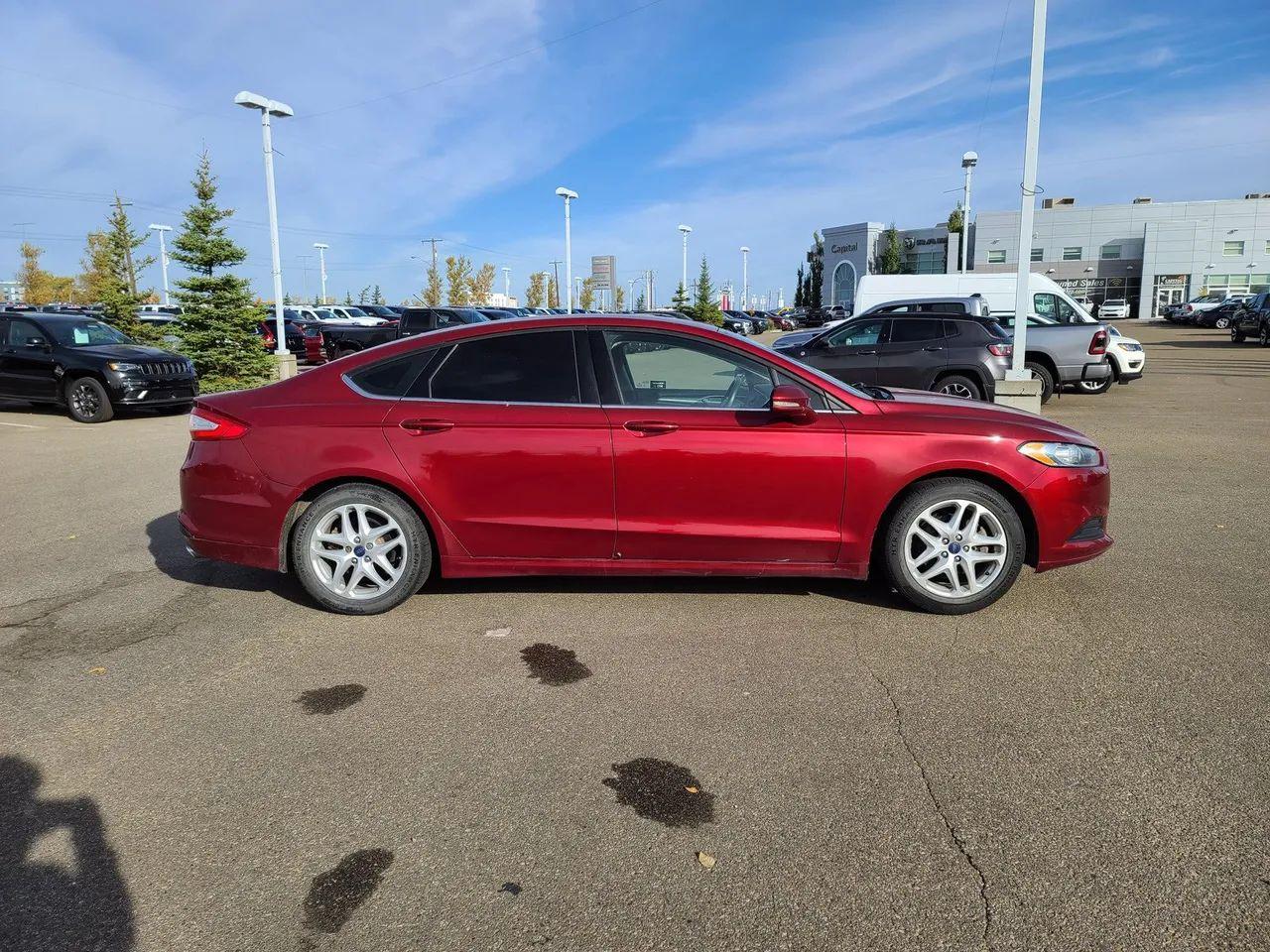2016 Ford Fusion SE-2
