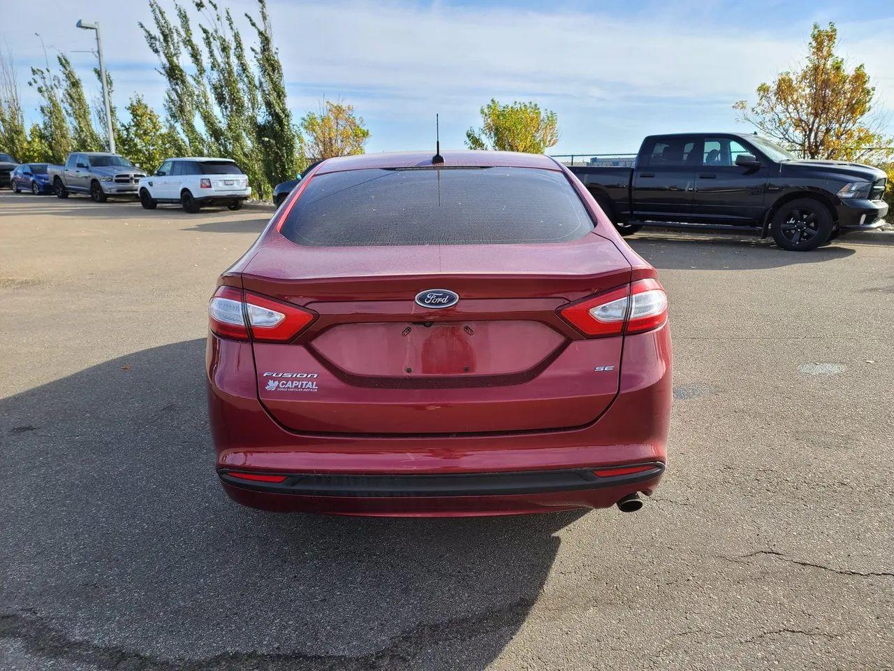2016 Ford Fusion SE-4