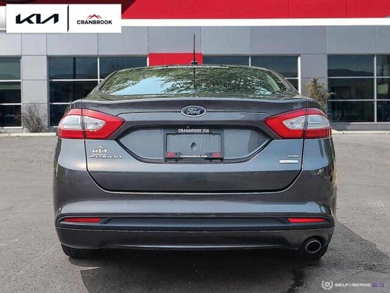 2016 Ford Fusion SE-4