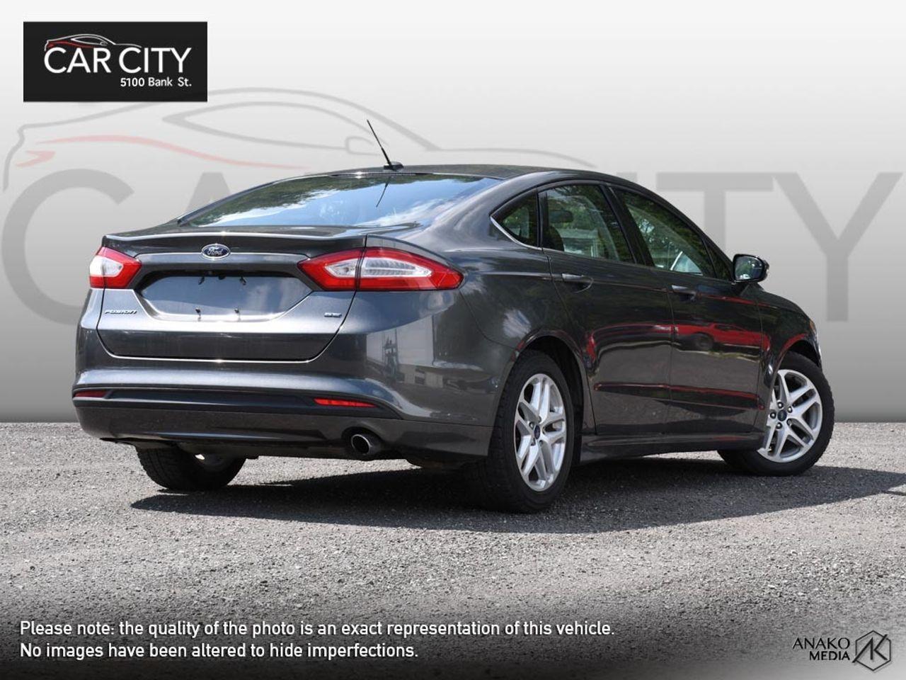 2016 Ford Fusion SE-4