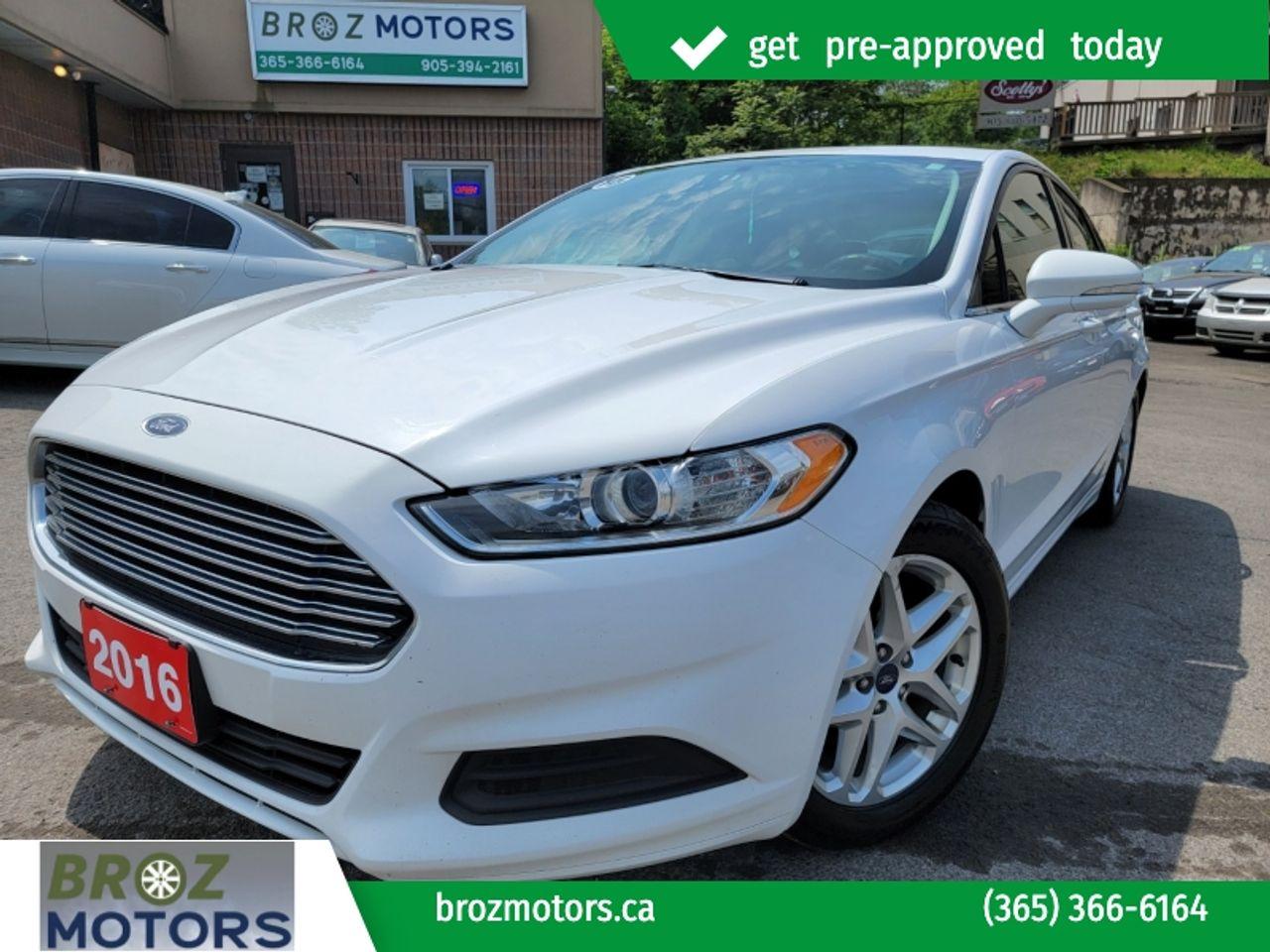 2016 Ford Fusion SE-0