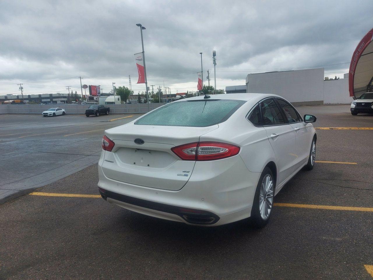 2016 Ford Fusion SE-4