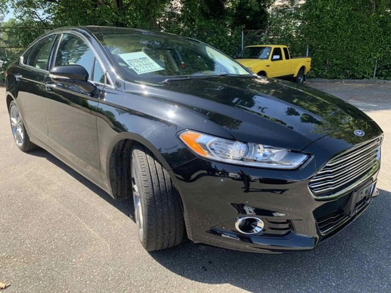 2016 Ford Fusion Titanium-2