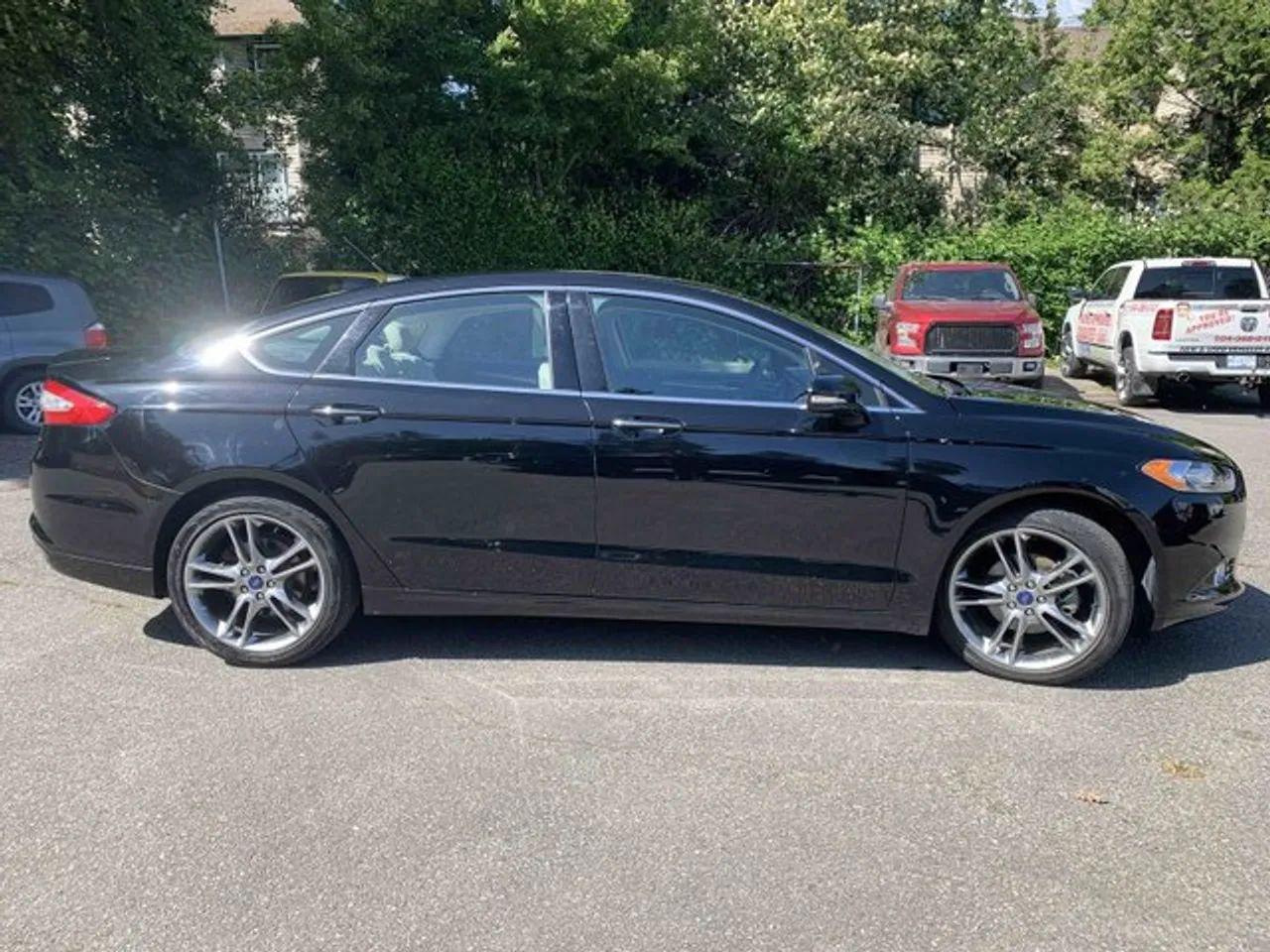 2016 Ford Fusion Titanium-4