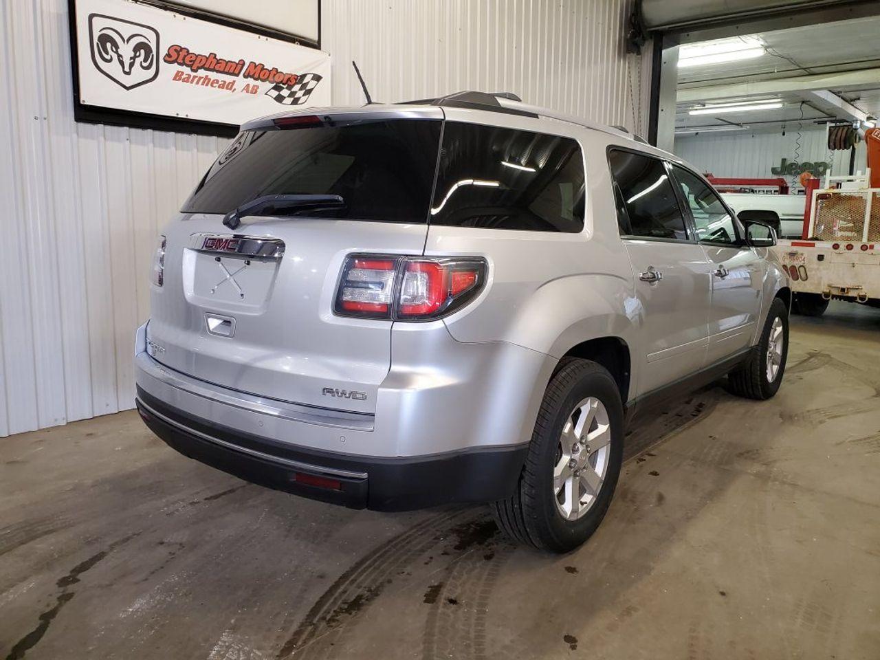 2016 GMC Acadia SLE-2-1
