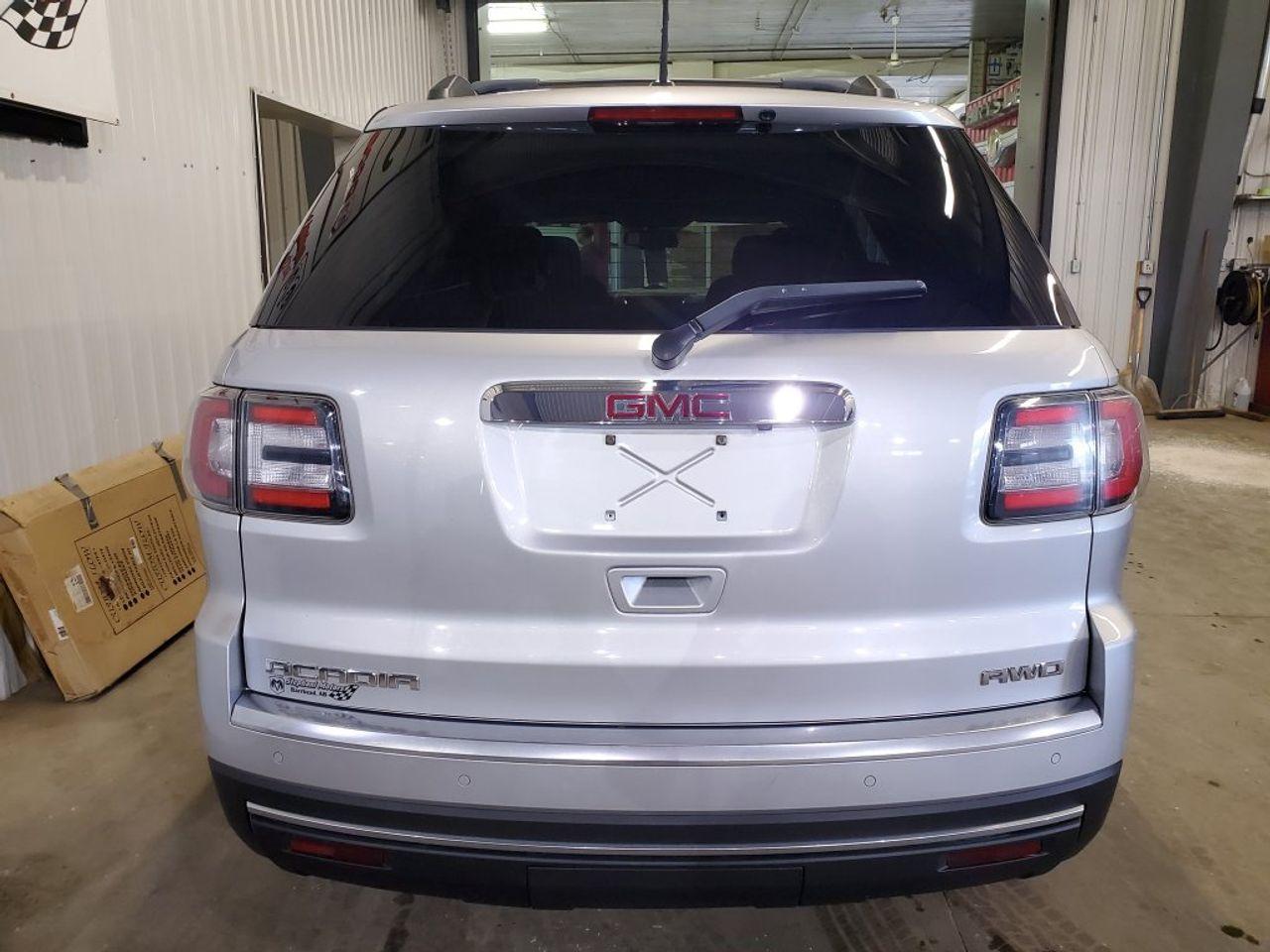 2016 GMC Acadia SLE-2-3