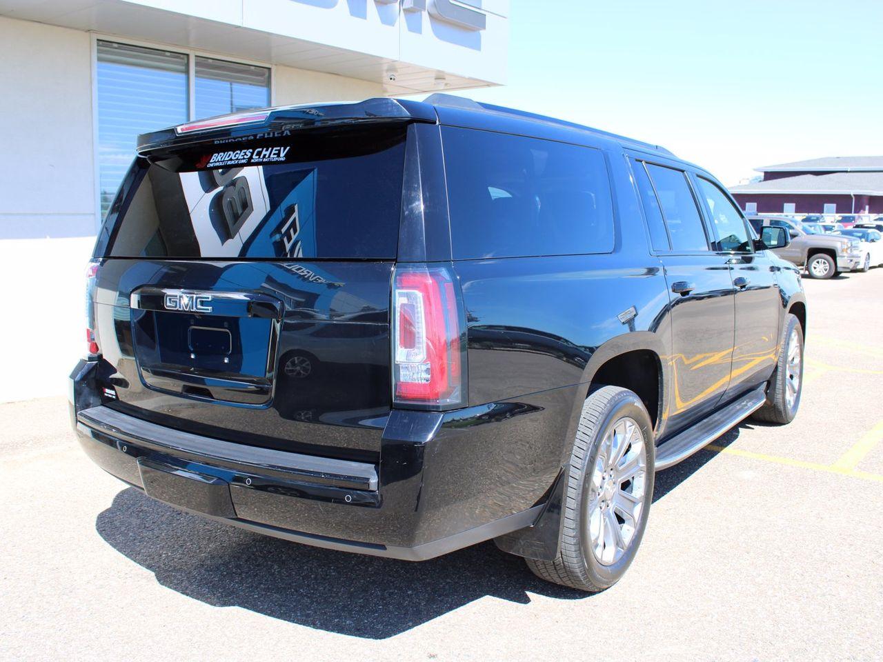 2016 GMC Yukon XL Denali-2