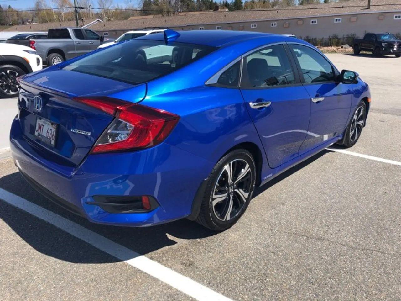 2016 Honda Civic Touring-3