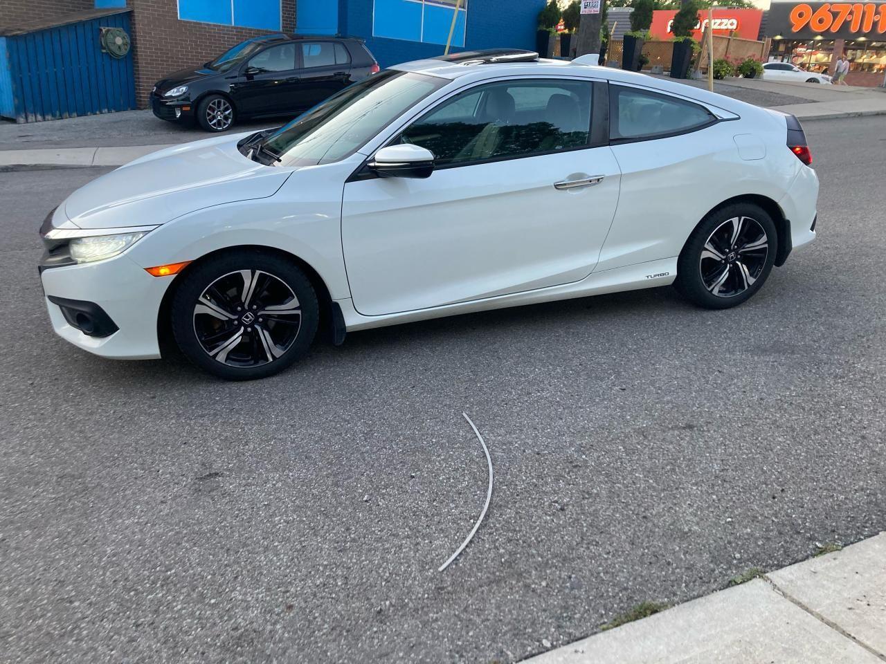 2016 Honda Civic Touring-1
