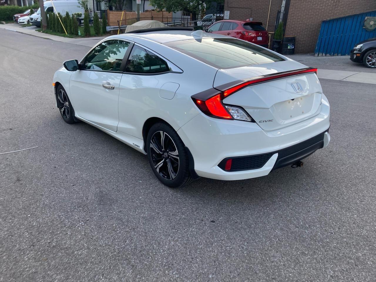 2016 Honda Civic Touring-2