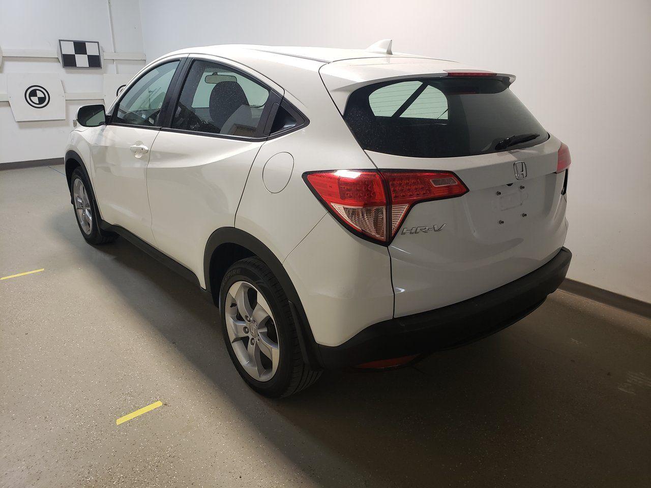2016 Honda HR-V LX-3