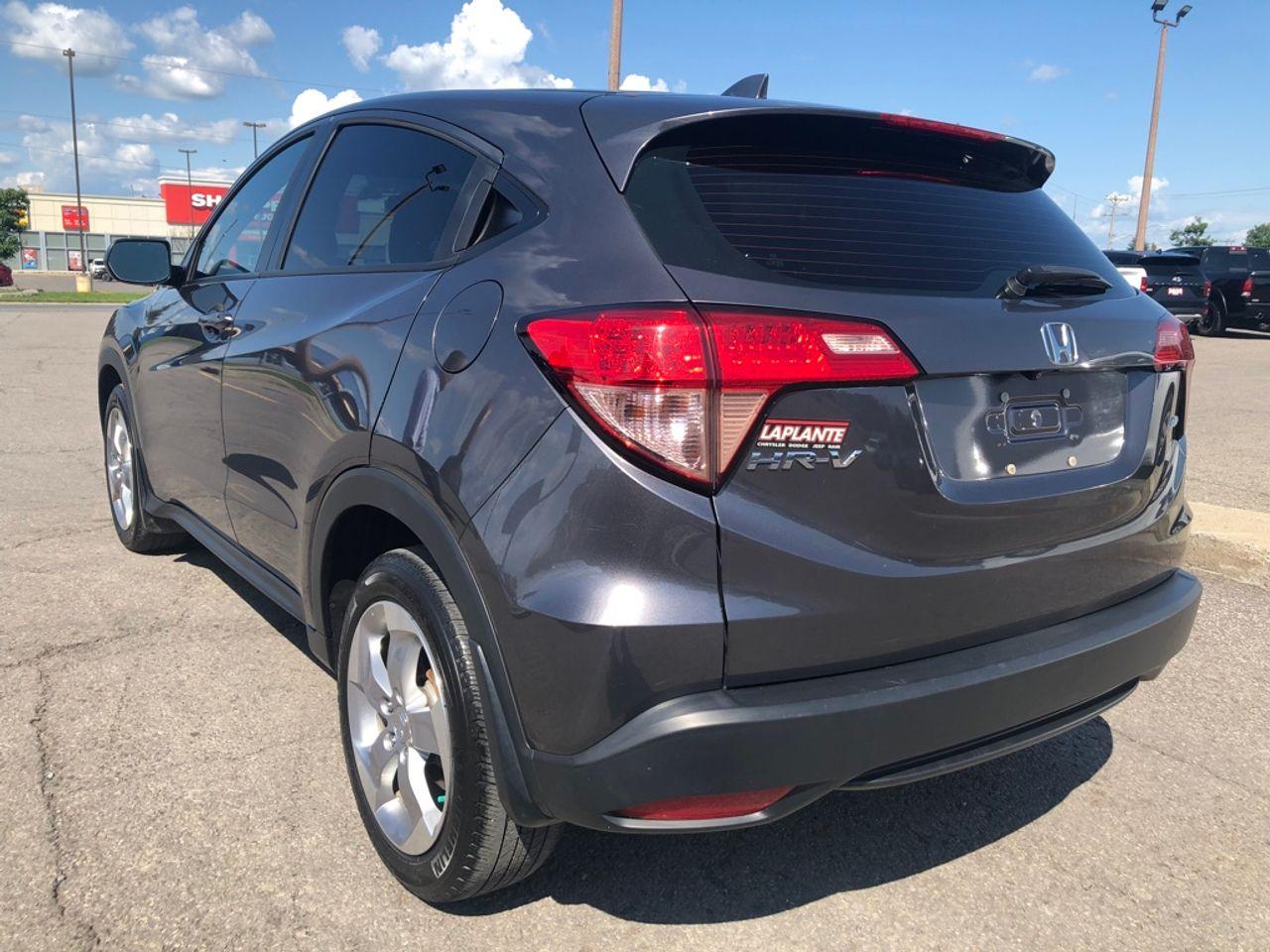2016 Honda HR-V LX-4