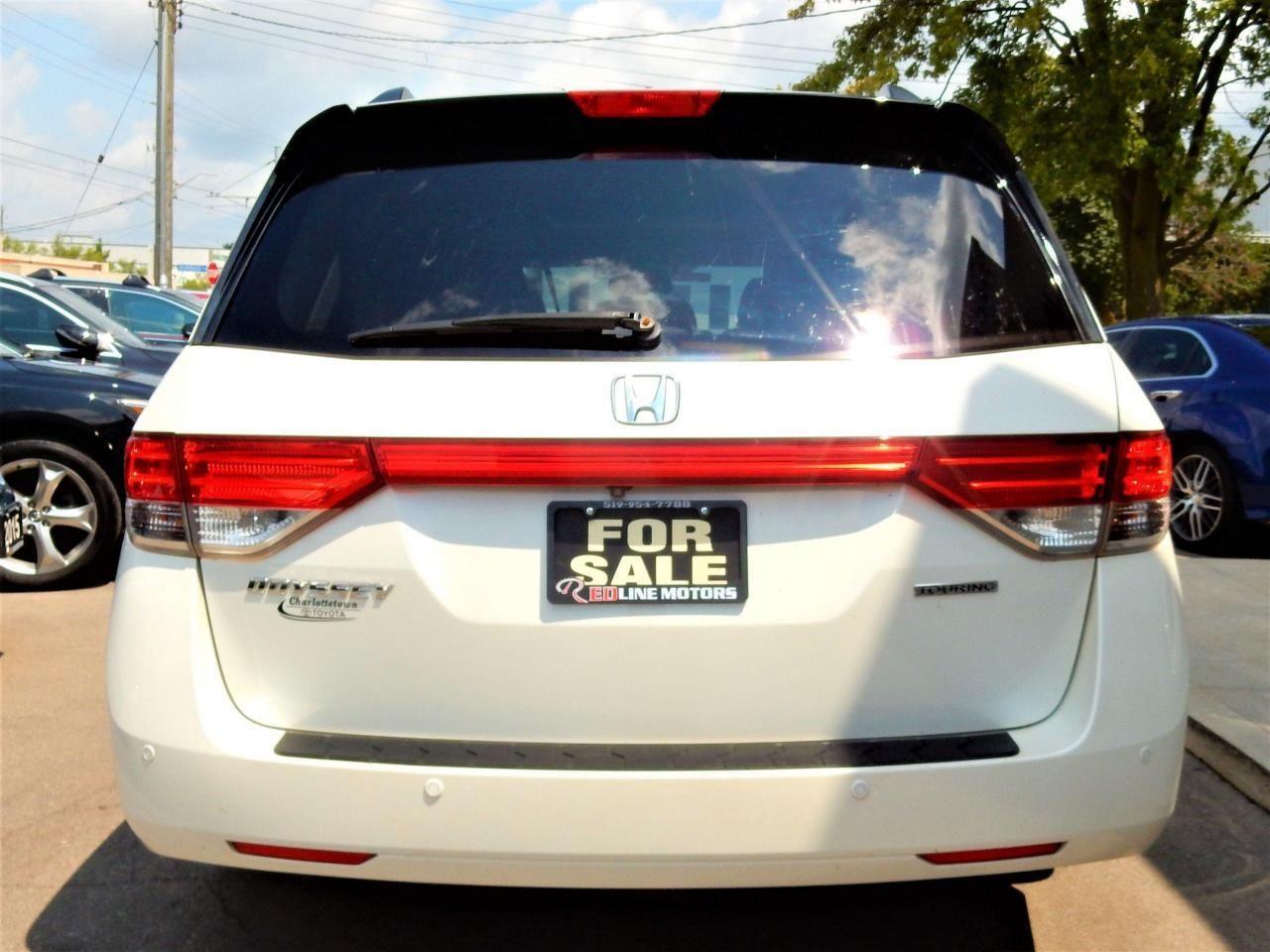 2016 Honda Odyssey Touring-2