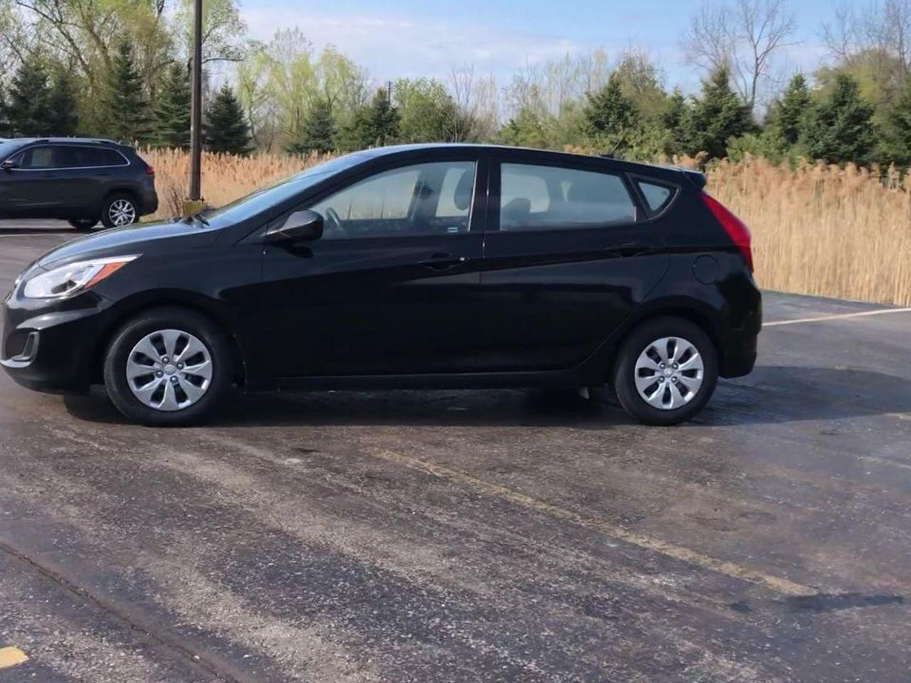 2016 Hyundai Accent -4