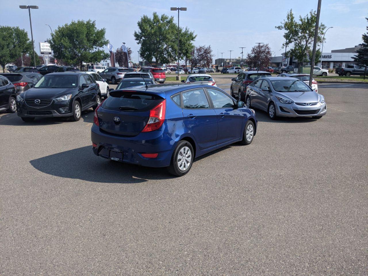 2016 Hyundai Accent -4