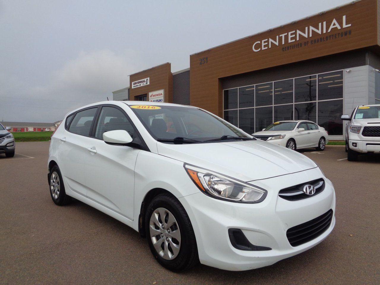2016 Hyundai Accent GL-0