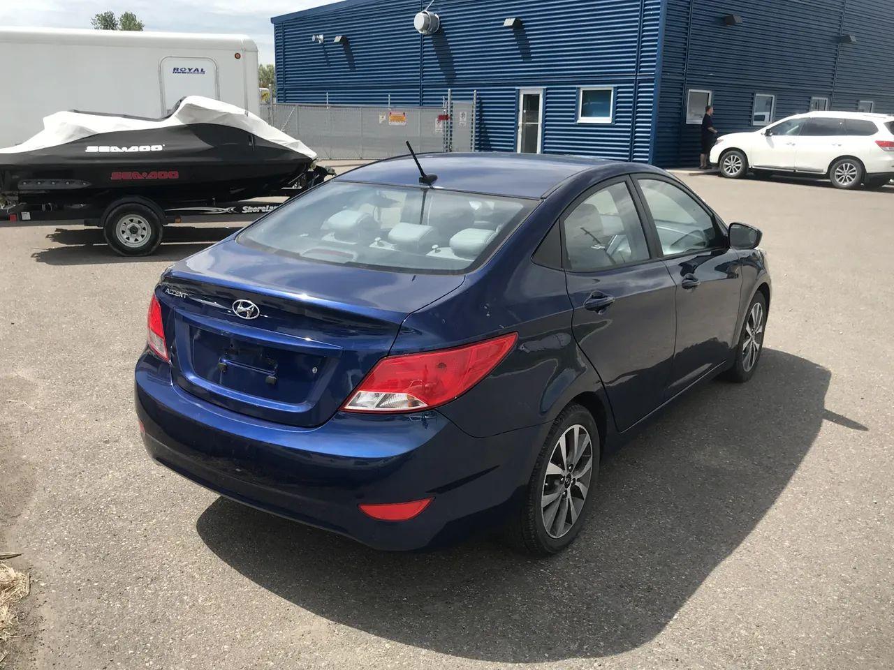 2016 Hyundai Accent SE-1