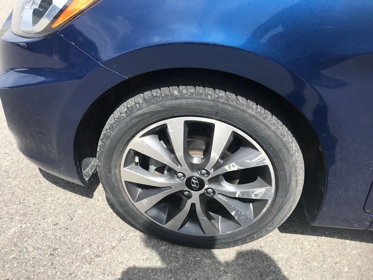 2016 Hyundai Accent SE-4
