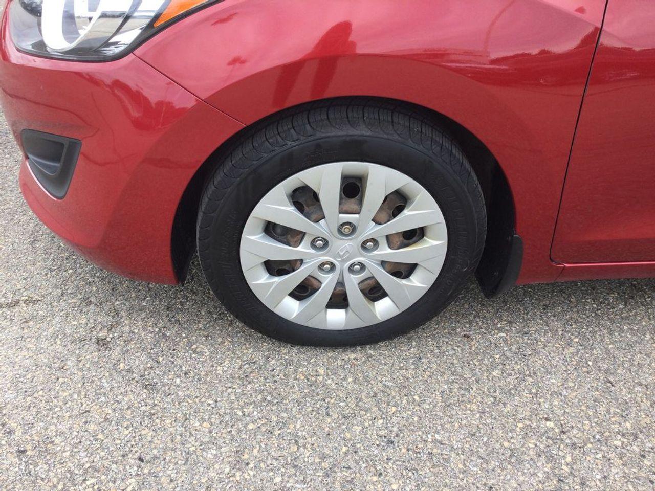 2016 Hyundai Elantra -2