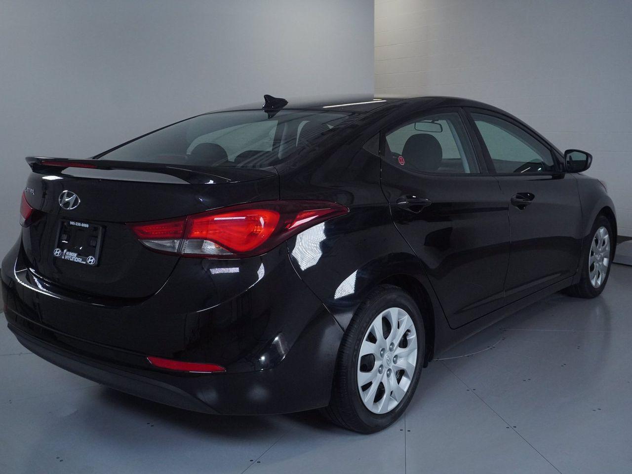 2016 Hyundai Elantra GL-4