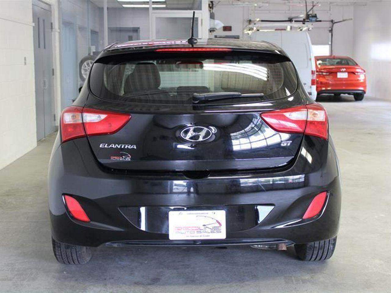 2016 Hyundai Elantra GT-3