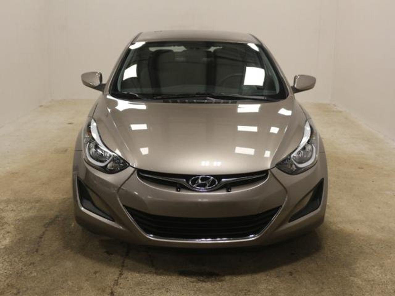 2016 Hyundai Elantra L-3