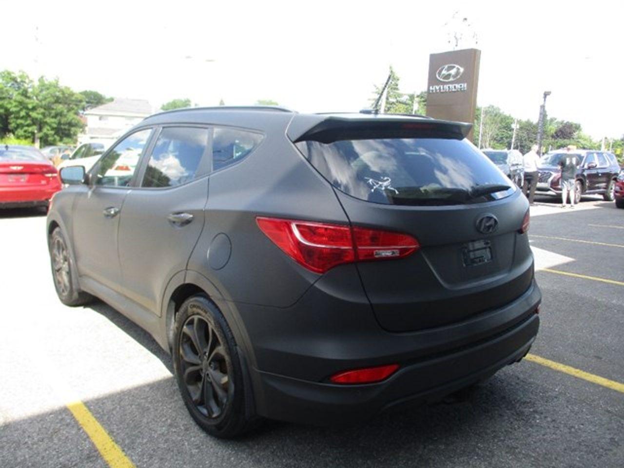 2016 Hyundai Santa Fe SE-2