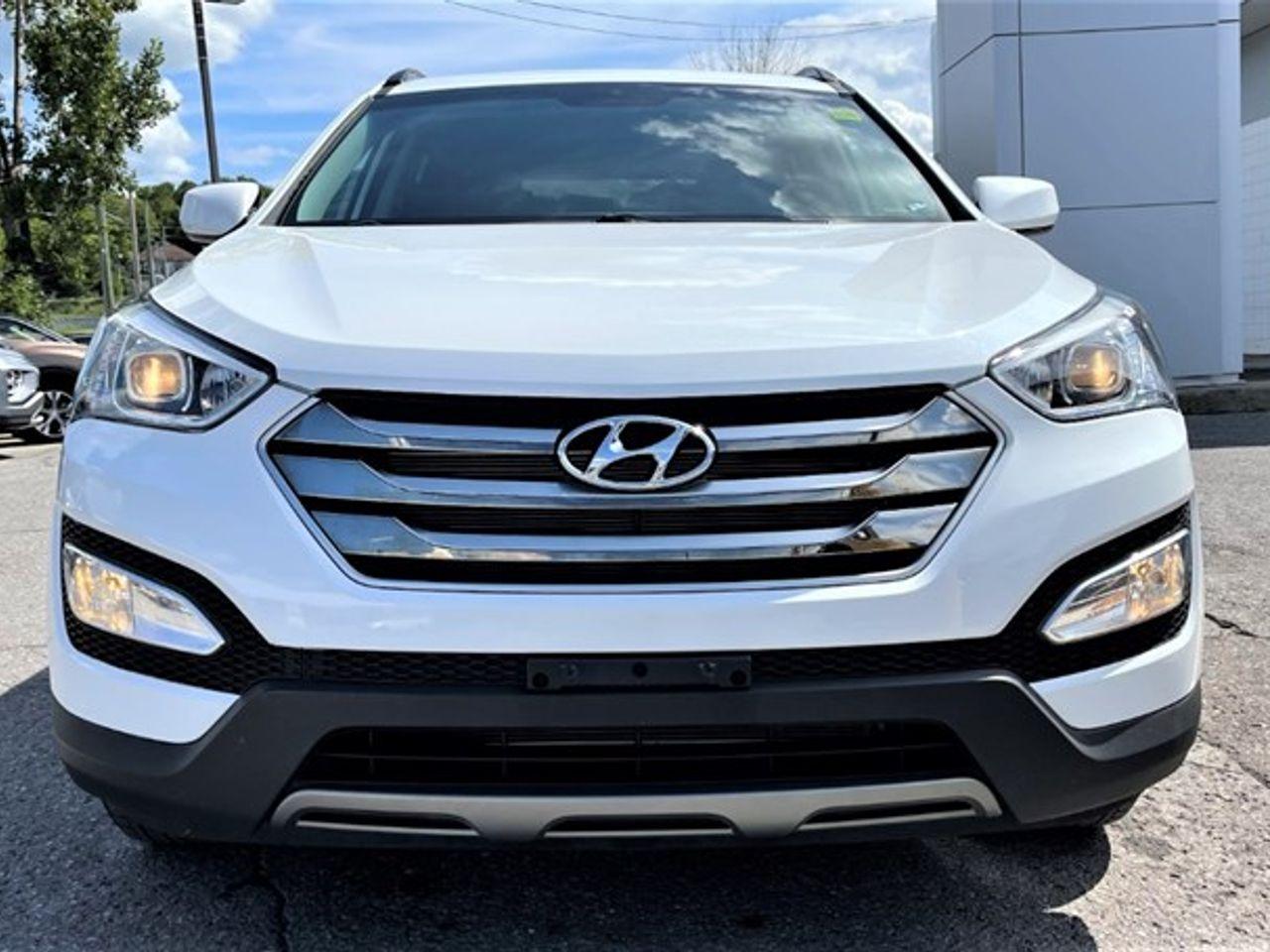 2016 Hyundai Santa Fe -1