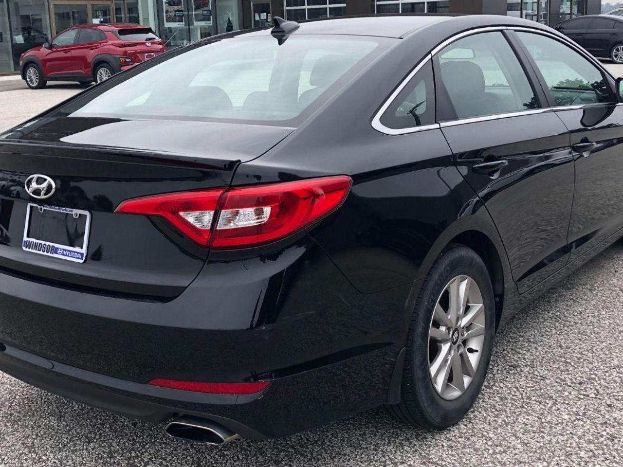 2016 Hyundai Sonata GL-4