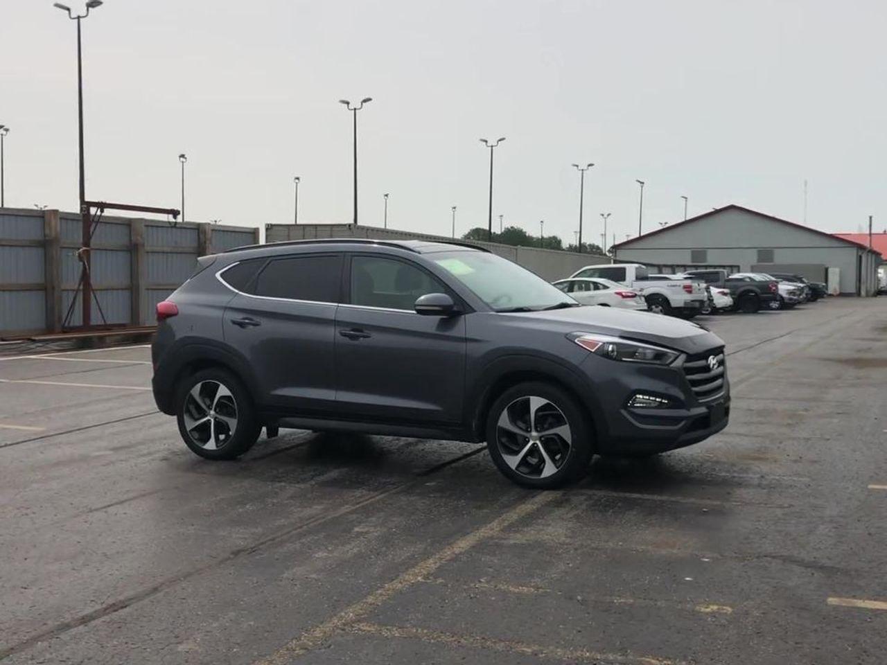 2016 Hyundai Tucson -1