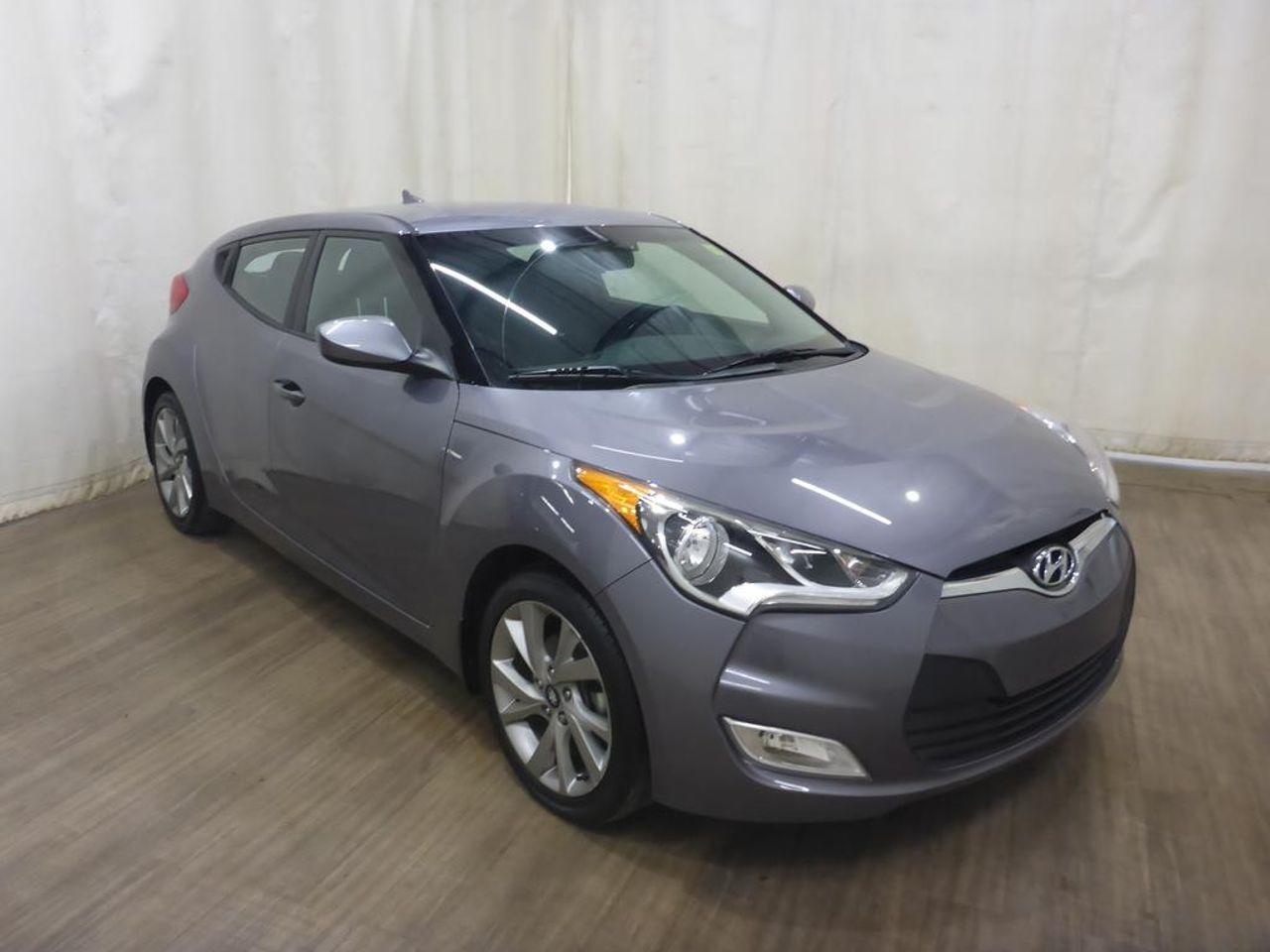 2016 Hyundai Veloster -0