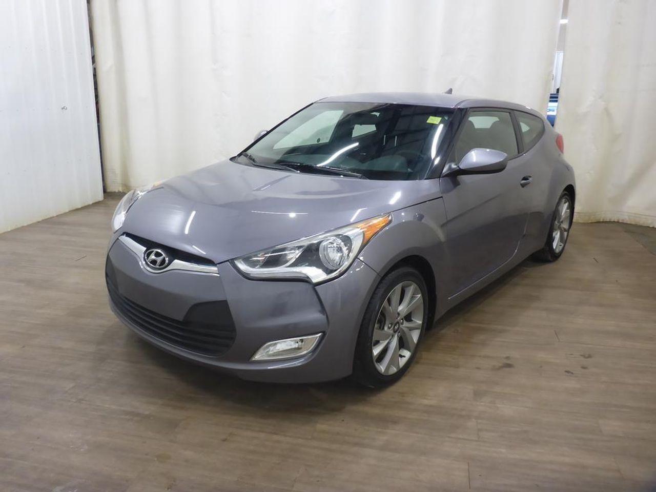2016 Hyundai Veloster -2