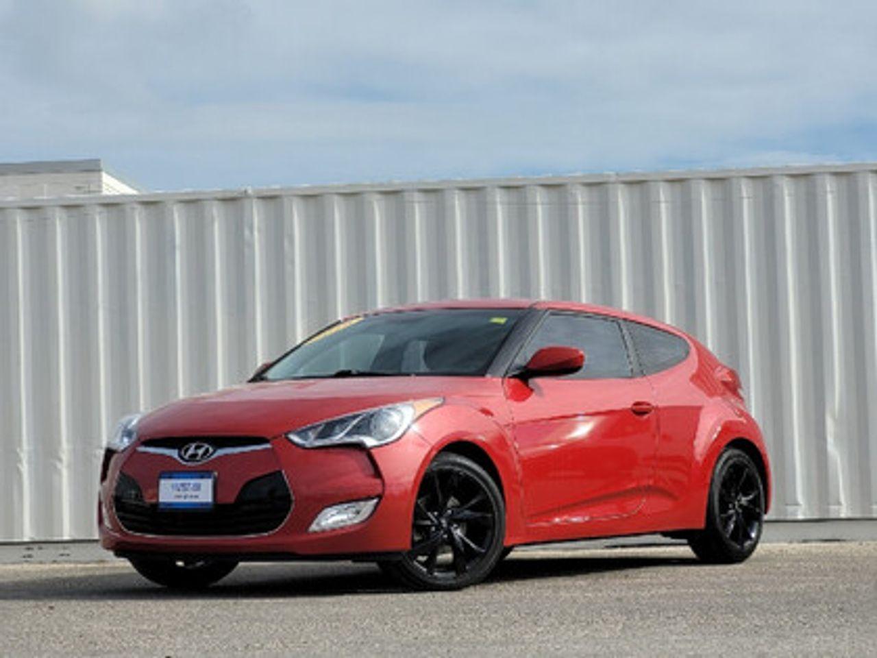 2016 Hyundai Veloster -2