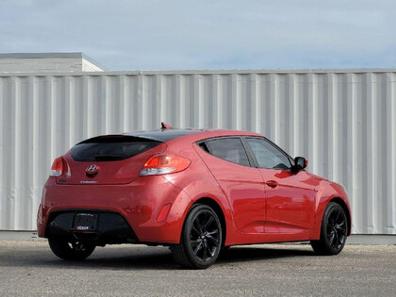 2016 Hyundai Veloster -4
