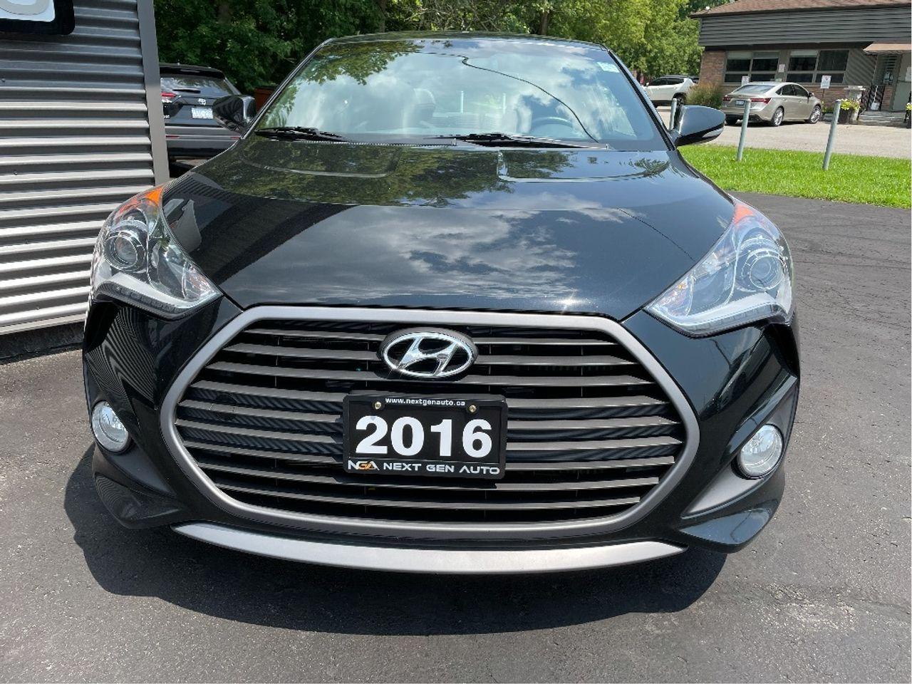 2016 Hyundai Veloster Turbo-2