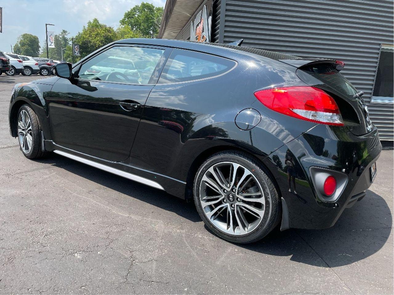 2016 Hyundai Veloster Turbo-4