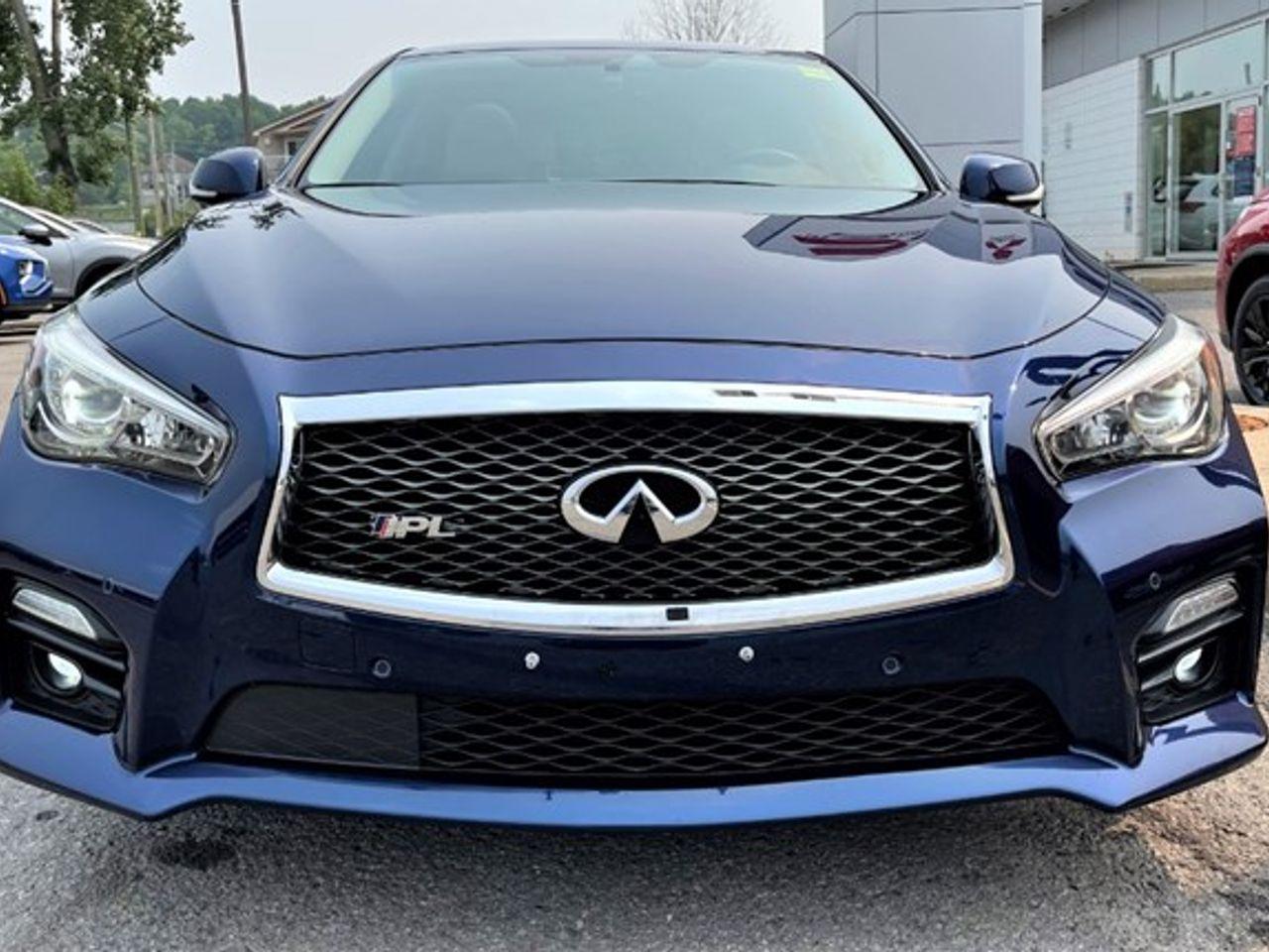 2016 Infiniti Q50 -1