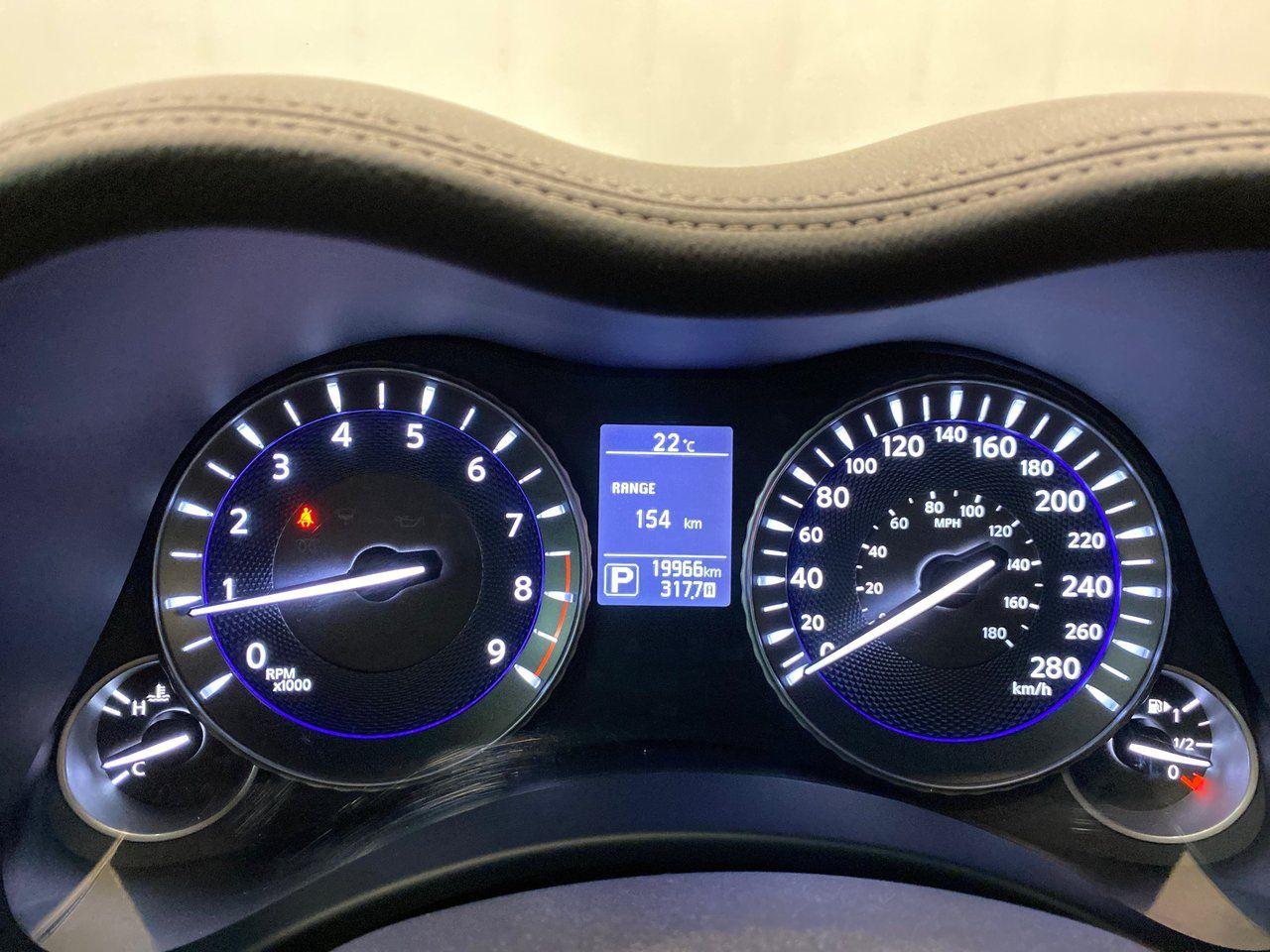 2016 Infiniti Q70 Premium-2